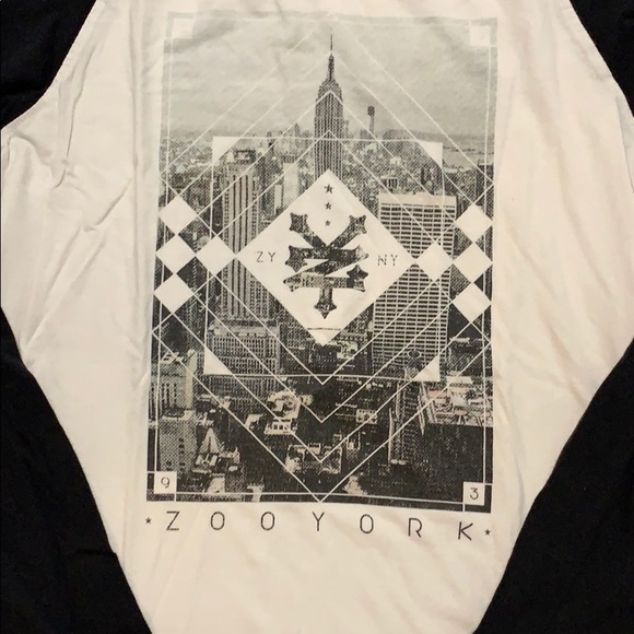 ZOO YORK - Picture 2 of 3